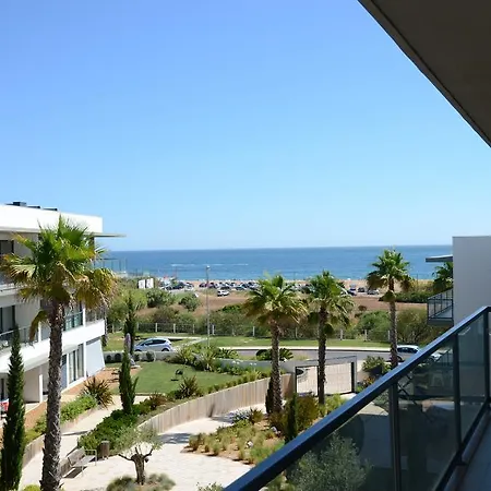 Appartement Cavalo Preto - *